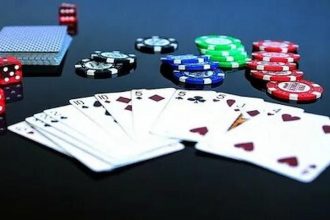 Hệ thống nạp rút tiện lợi, xử lý nhanh chóng